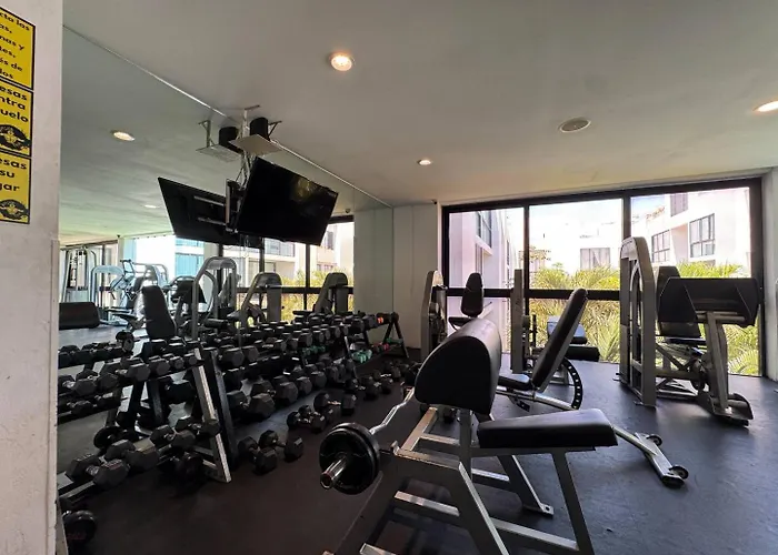 Casa vacanze Perfect For Couples, Comfy Bed, Pool & Gym!