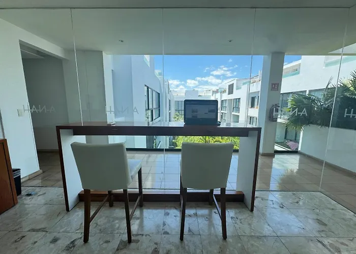 Perfect For Couples, Comfy Bed, Pool & Gym! * Playa del Carmen